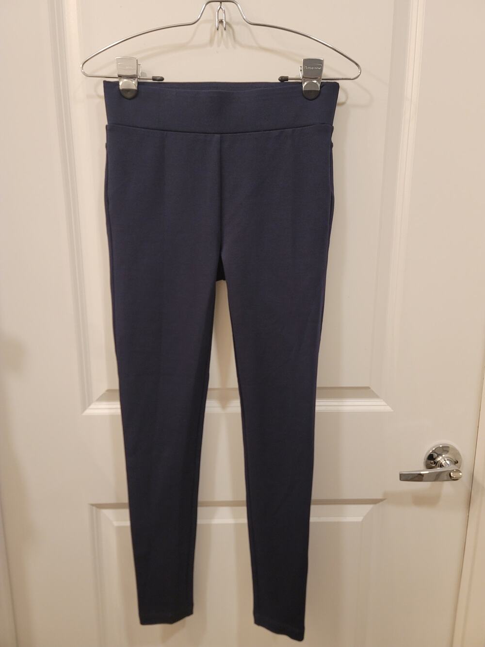 Loft Seamed Ponte Leggings in Navy Blue